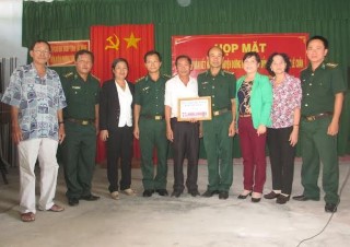 Huyện Dương Minh Châu: Thăm, tặng quà cho Đồn Biên phòng Tống Lê Chân